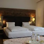 Hotel Rauscher - Naturteichparadies Bad Hofgastein