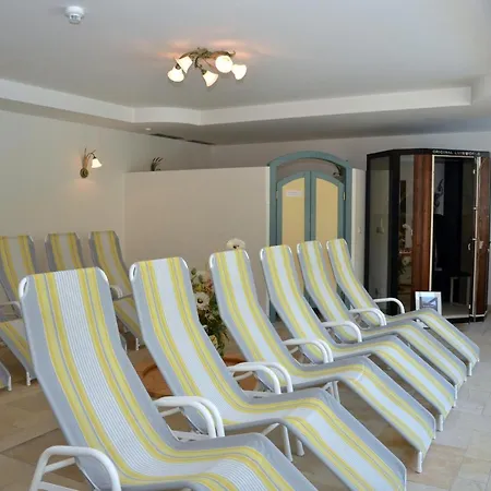 Hotell Rauscher - Naturteichparadies Bad Hofgastein