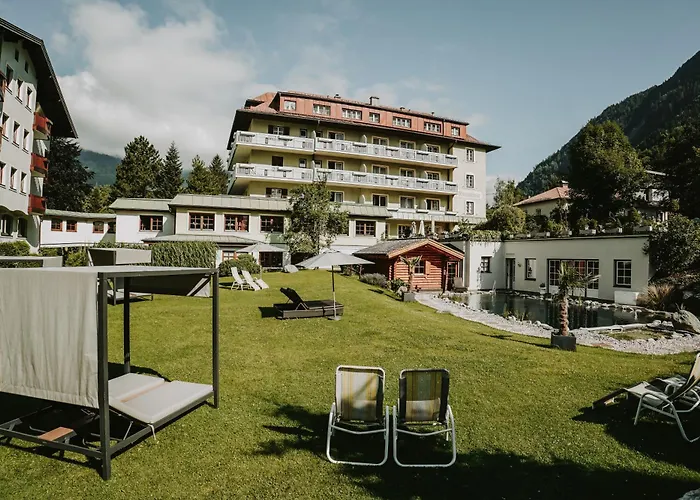 Rauscher - Naturteichparadies Hotel